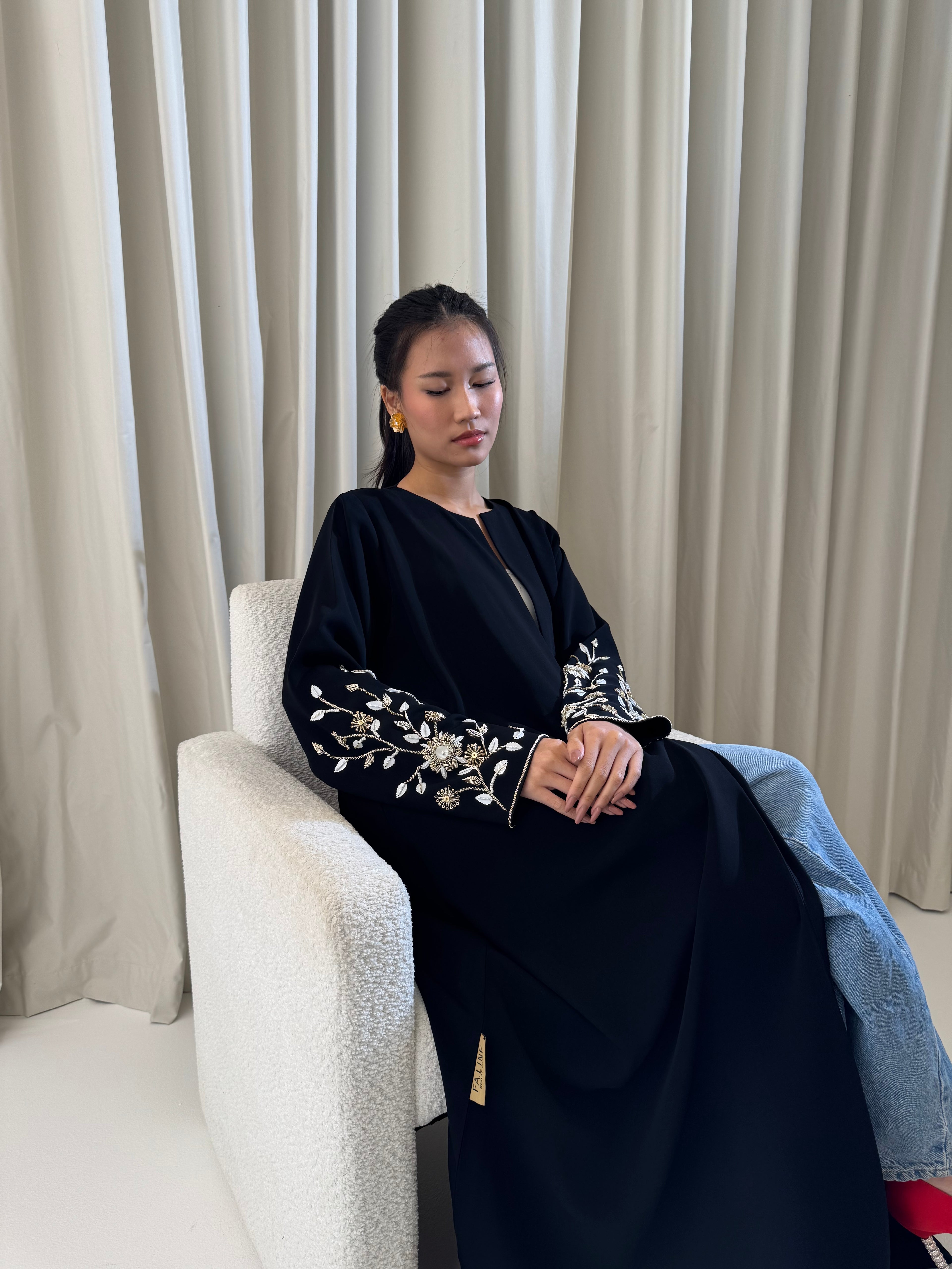 Hessa Bloom Abaya
