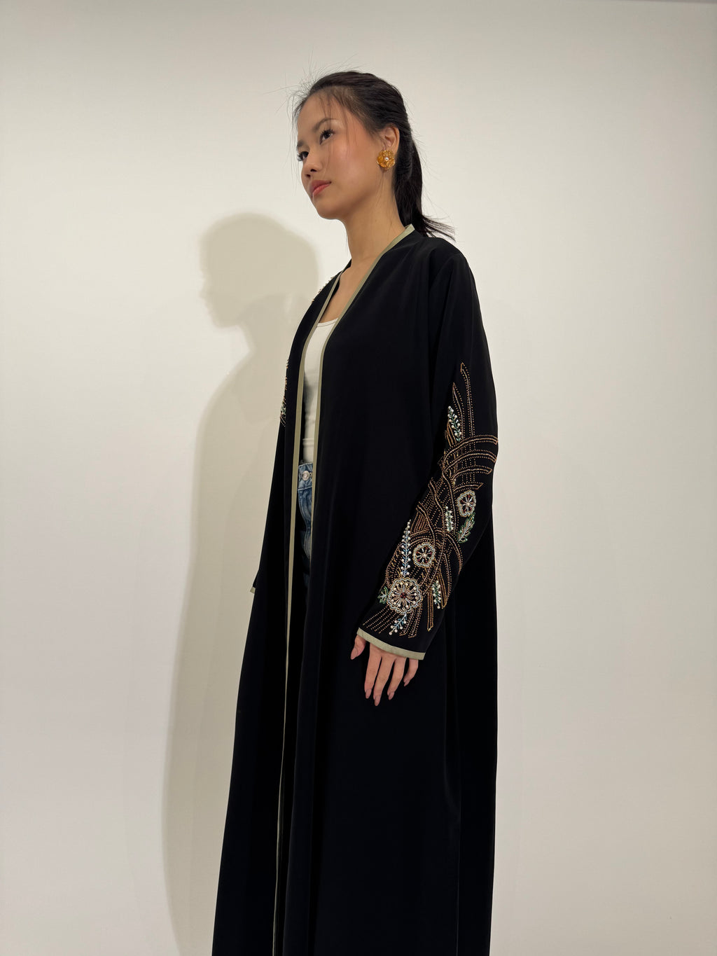 Al Thuraya Abaya