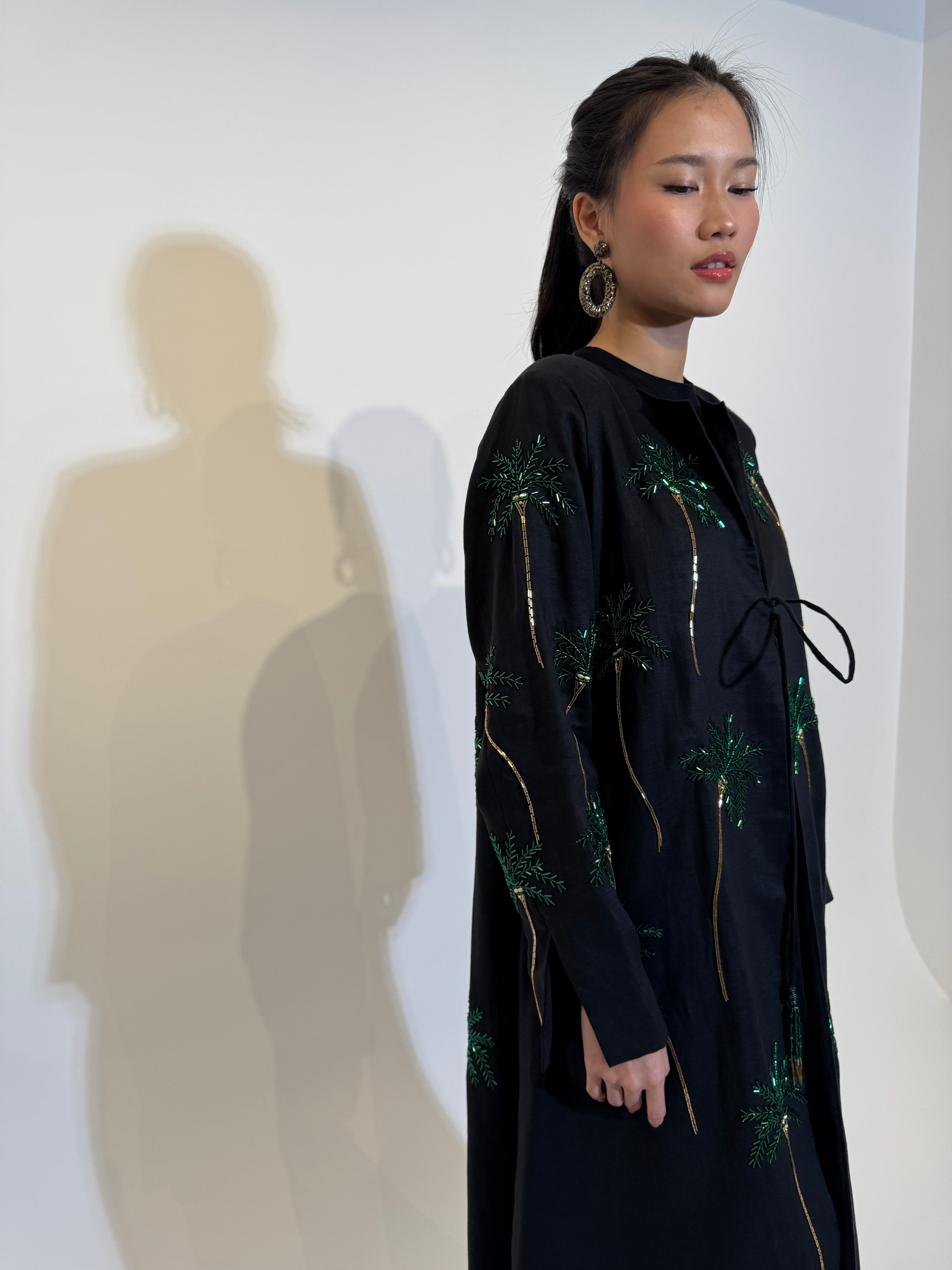 Palm tree linen Abaya