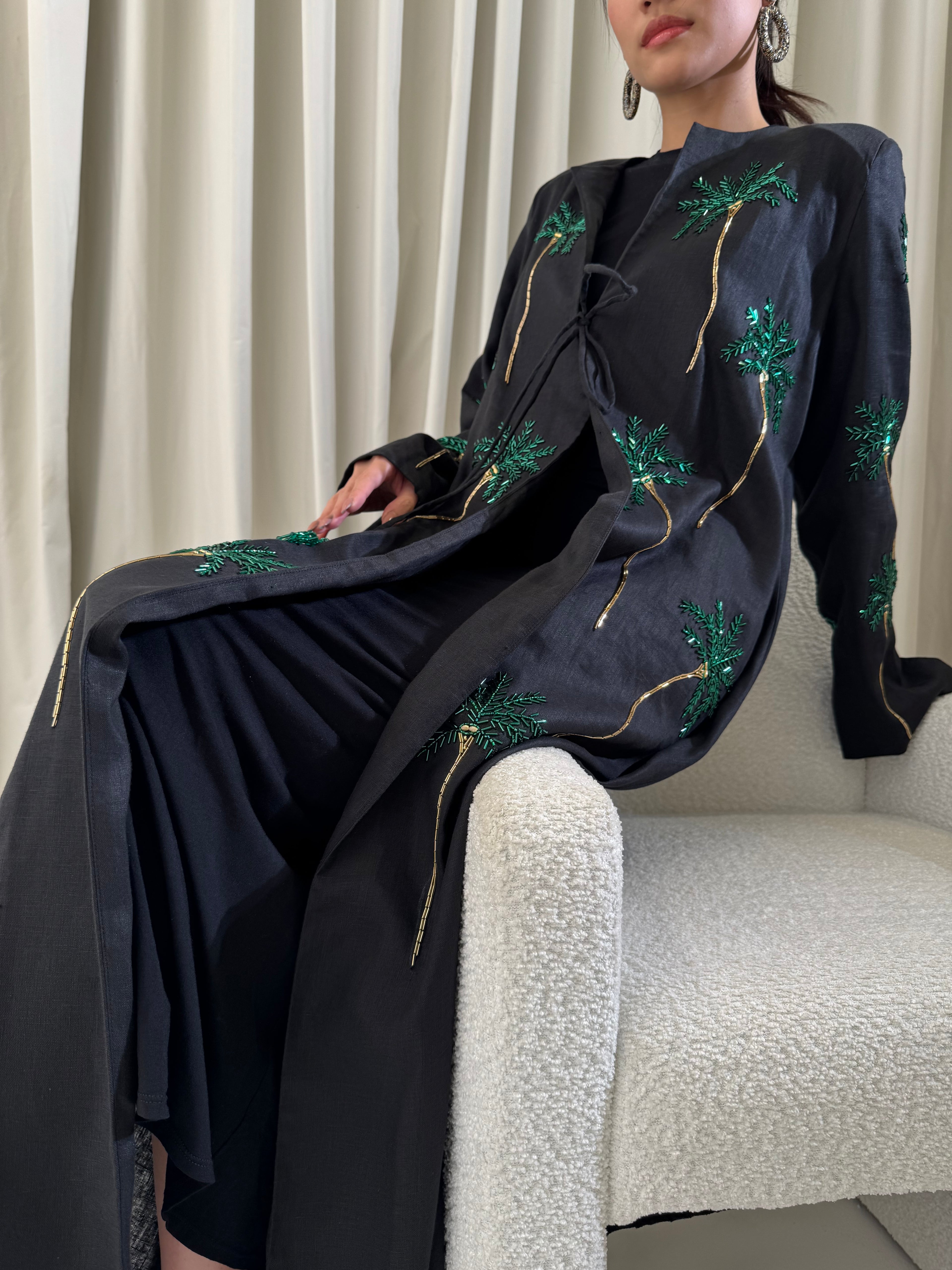 Palm tree linen Abaya