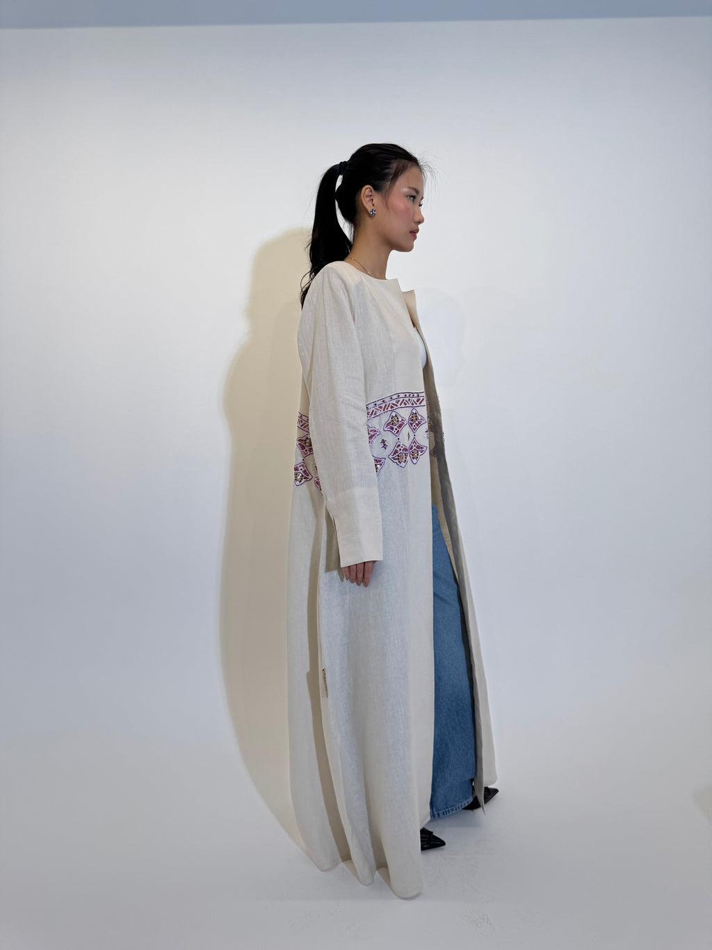 purple embroidery linen Abaya